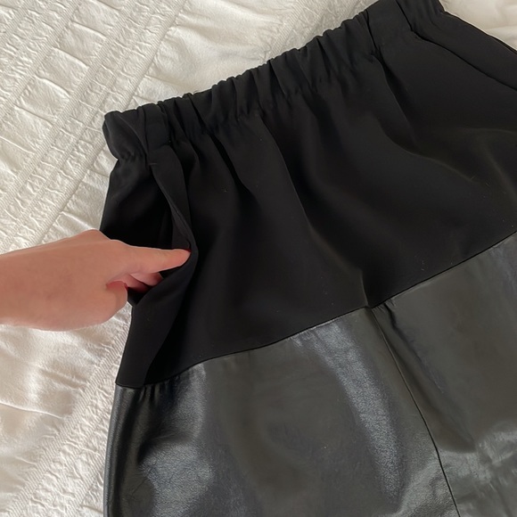 Vince Lamb Leather Skirt - Picture 4 of 7